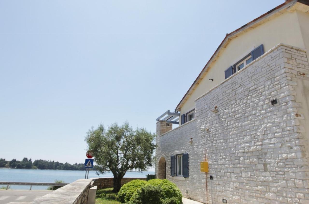 Istrian Villa With Unique Sea View โลเวร็ตชิกา ภายนอก รูปภาพ