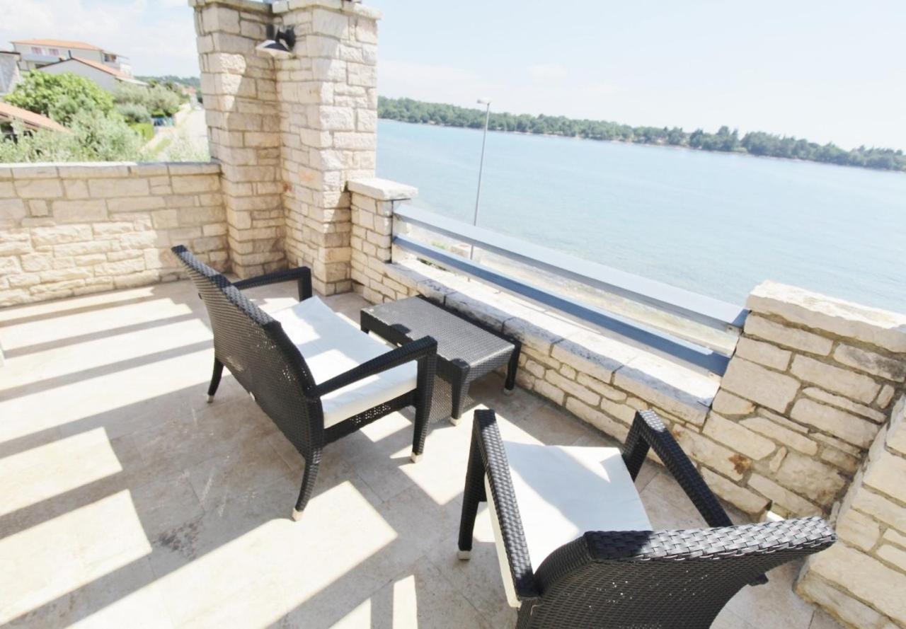 Istrian Villa With Unique Sea View โลเวร็ตชิกา ภายนอก รูปภาพ