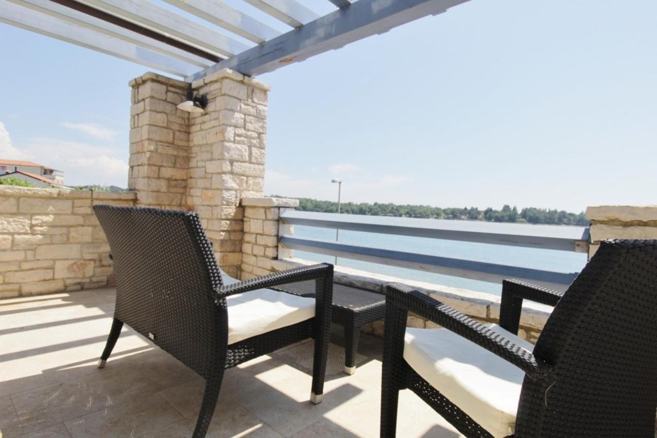 Istrian Villa With Unique Sea View โลเวร็ตชิกา ภายนอก รูปภาพ