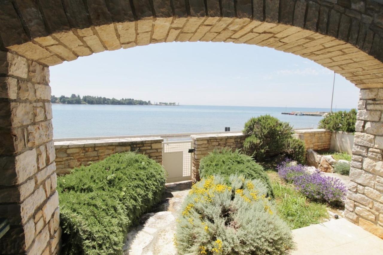 Istrian Villa With Unique Sea View โลเวร็ตชิกา ภายนอก รูปภาพ