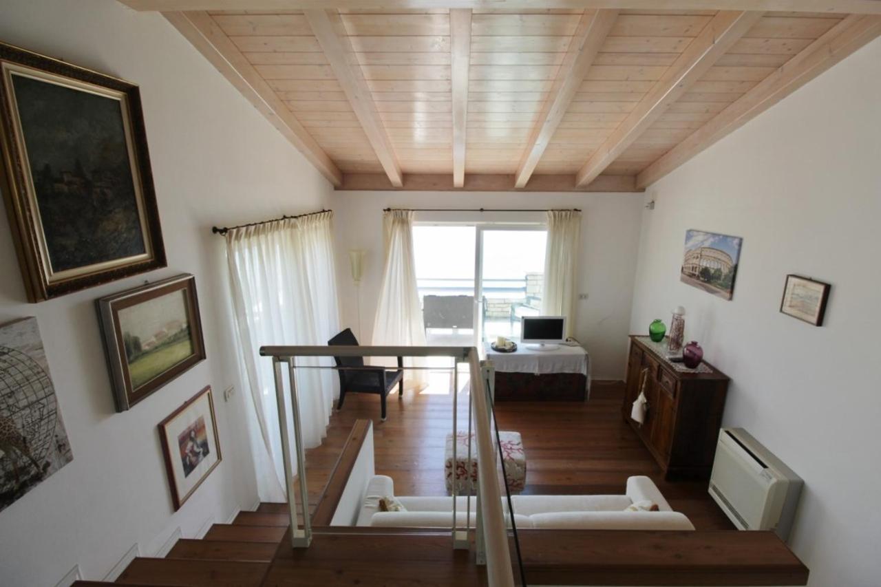 Istrian Villa With Unique Sea View โลเวร็ตชิกา ภายนอก รูปภาพ
