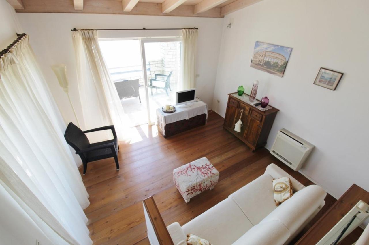 Istrian Villa With Unique Sea View โลเวร็ตชิกา ภายนอก รูปภาพ
