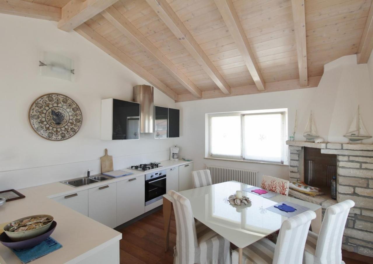 Istrian Villa With Unique Sea View โลเวร็ตชิกา ภายนอก รูปภาพ